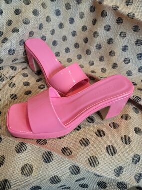Billini Indya Coral Patent Block Heel Slide Sandals